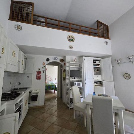 Appartamento Gallura Da Giuseppina ซานตา เตเรซา กัลลูรา ภายนอก รูปภาพ